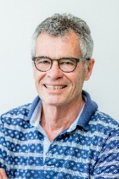 Dr. Rik Carlier